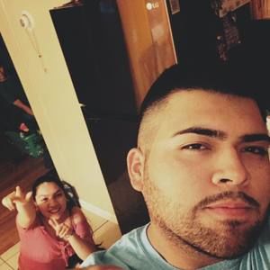 Meet your Posher, Abelardo